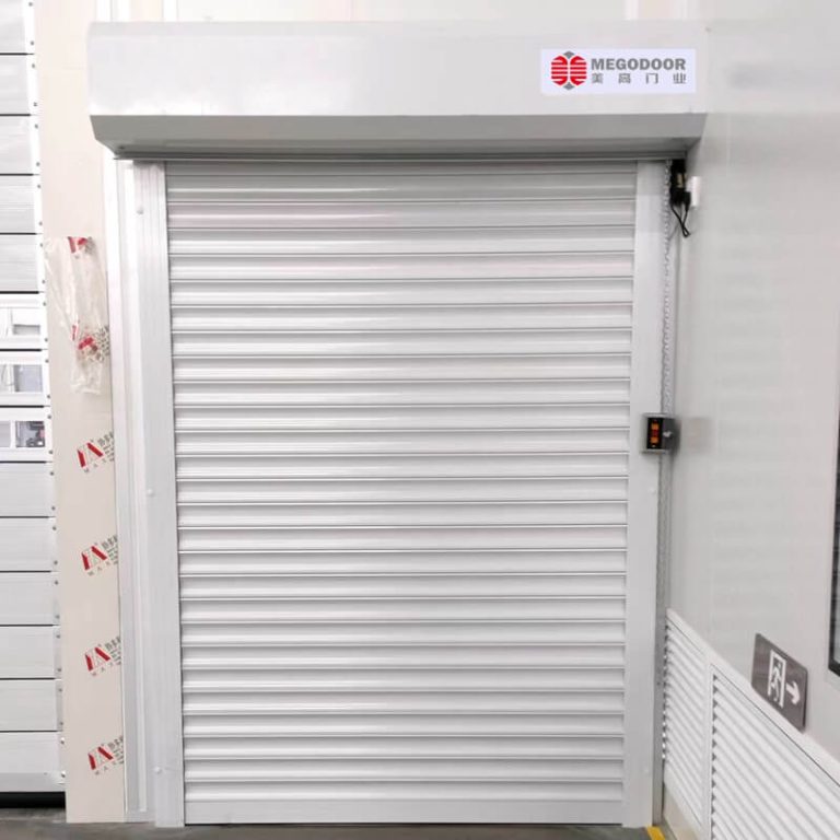 镇江工业卷帘门厂家|支持多材质定制的工厂卷帘门解决方案缩略图 镇江工业卷帘门厂家|支持多材质定制的工厂卷帘门解决方案缩略图