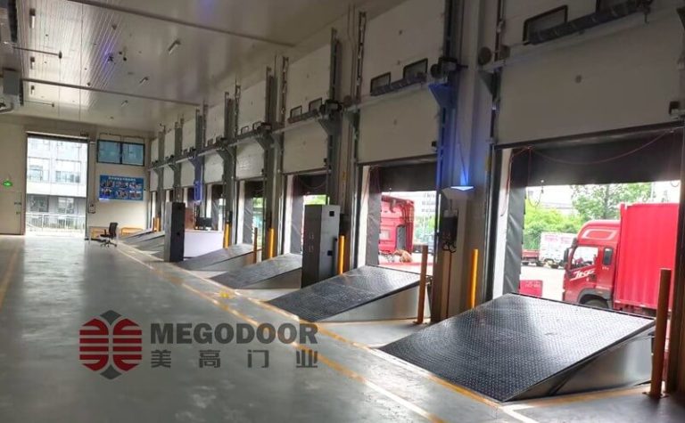 镇江物流月台固定式装卸平台：专为高强度物流作业设计的坚固升降平台缩略图