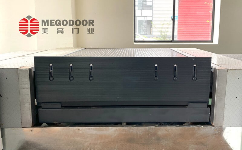 镇江物流搬运货物装卸平台：提升效率与安全性的关键设施插图1