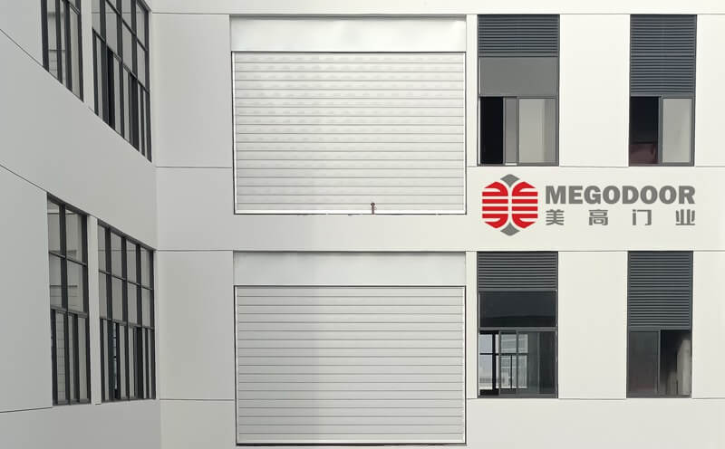 镇江不锈钢硬质快速门插图