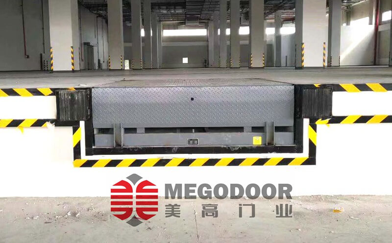 镇江固定式装卸平台：高效、安全的货物装卸解决方案插图