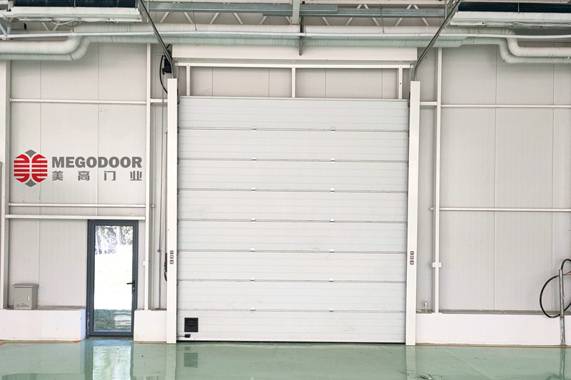 除霍曼外，这些电动提升门品牌值得关注：国产崛起与品质变革插图