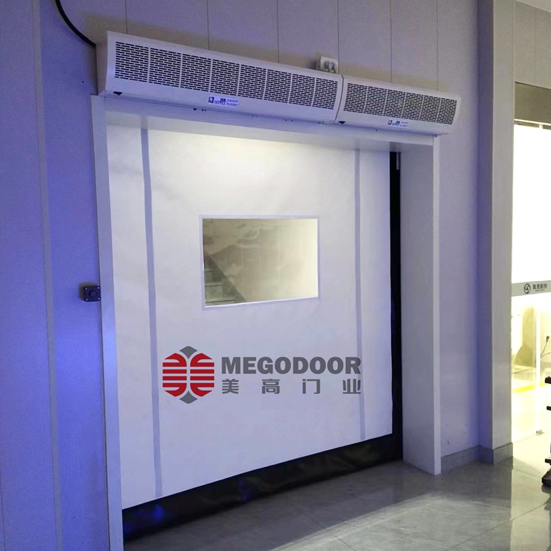 镇江防冷凝水快速卷帘门：破解冷库结霜难题，保障高效运行插图1