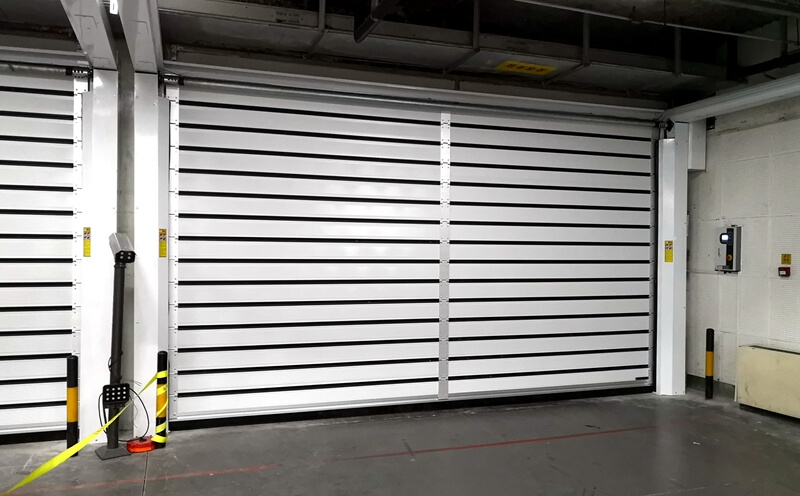 镇江防盗铝合金门板硬质快速门插图1