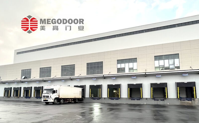 镇江货箱出口PVC材质机械式门封：提高装卸平台效率与空间利用缩略图